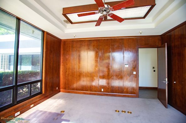 5800 Airport Road - Executive Offices